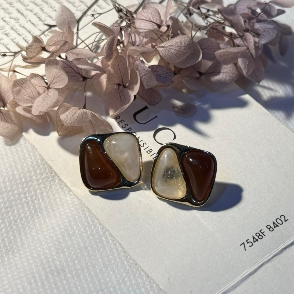 《925銀針》復古拼色琥珀耳環-細節圖5