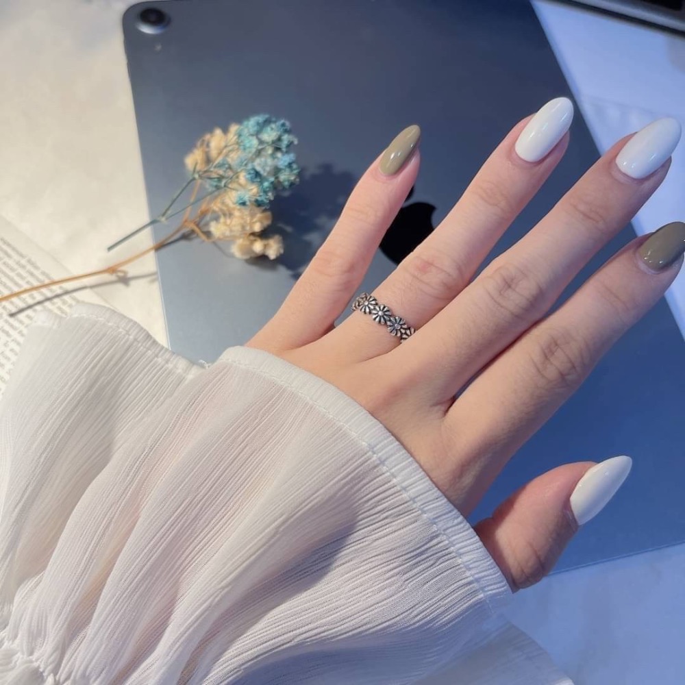 韓系復古花朵相連戒指-細節圖3