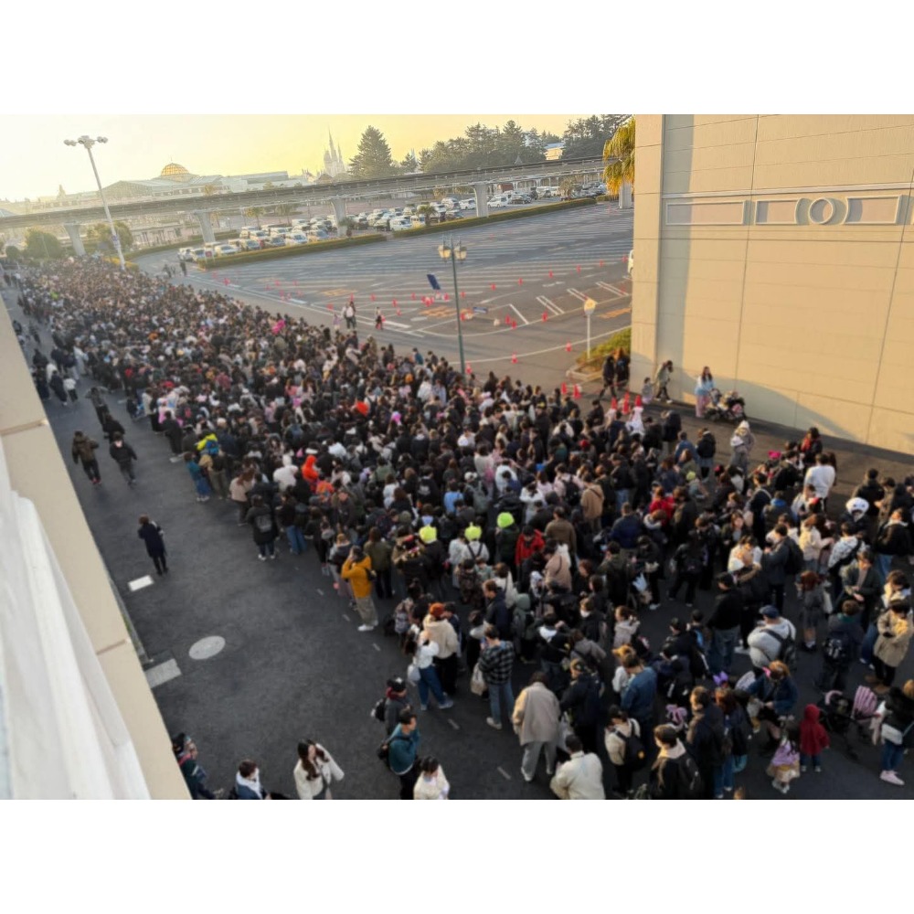 香港迪士尼20年限定達菲系列吊飾有吊牌HKD199元2/25香港帶回-細節圖10