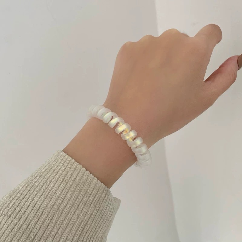 電話線髮圈 無痕髮圈 綁頭髮 韓系髮圈 橡皮筋 髮飾 髮束 磨砂霧面電話線髮圈 鐳射髮圈 人魚姬髮圈 螢光色 丸子頭-細節圖4