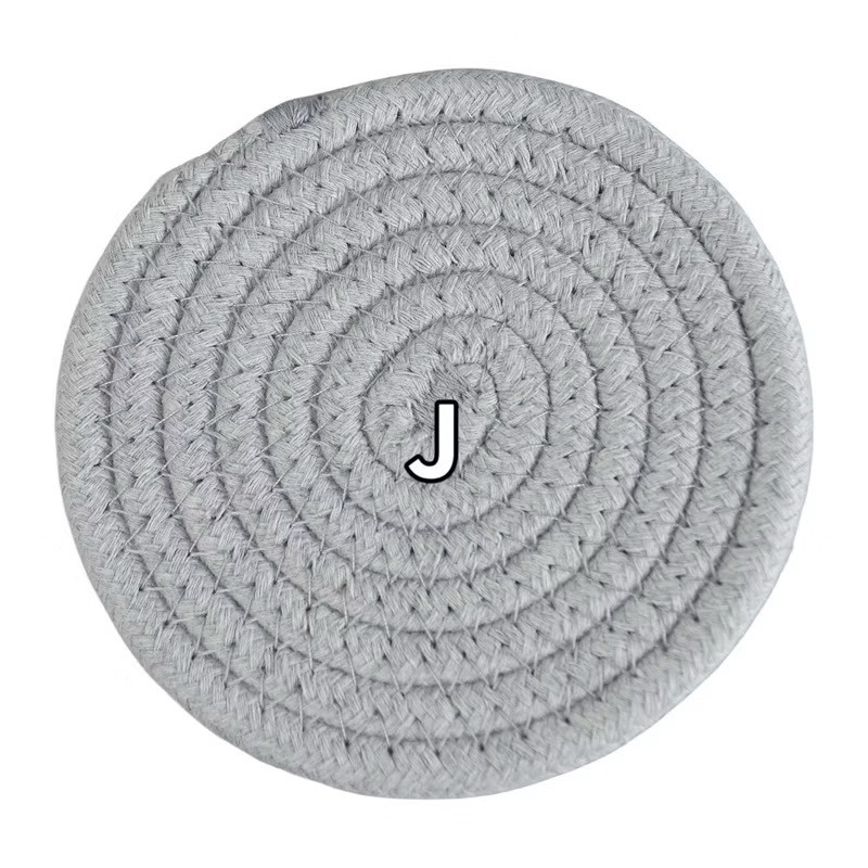素色 J
