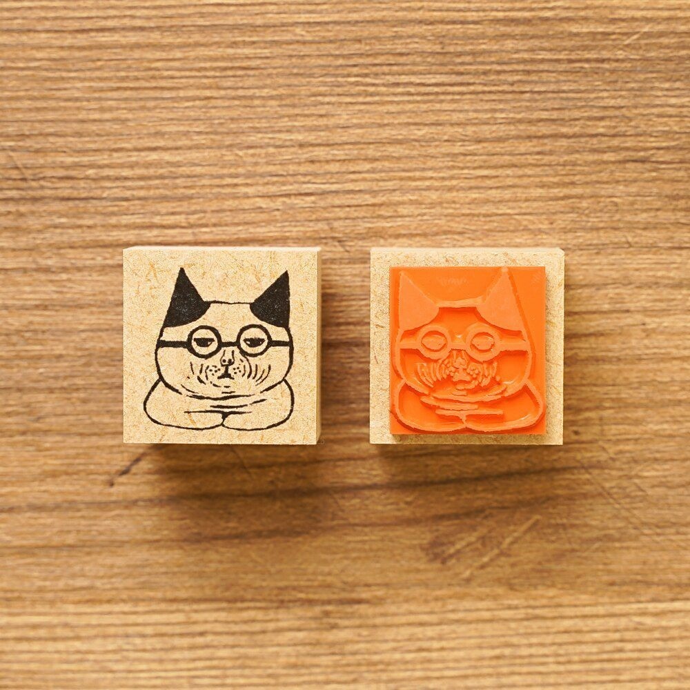 【 厭世文具 】日本 手紙社- 日本柴田啟子 聽故事的 戴眼鏡的貓 印章-細節圖4