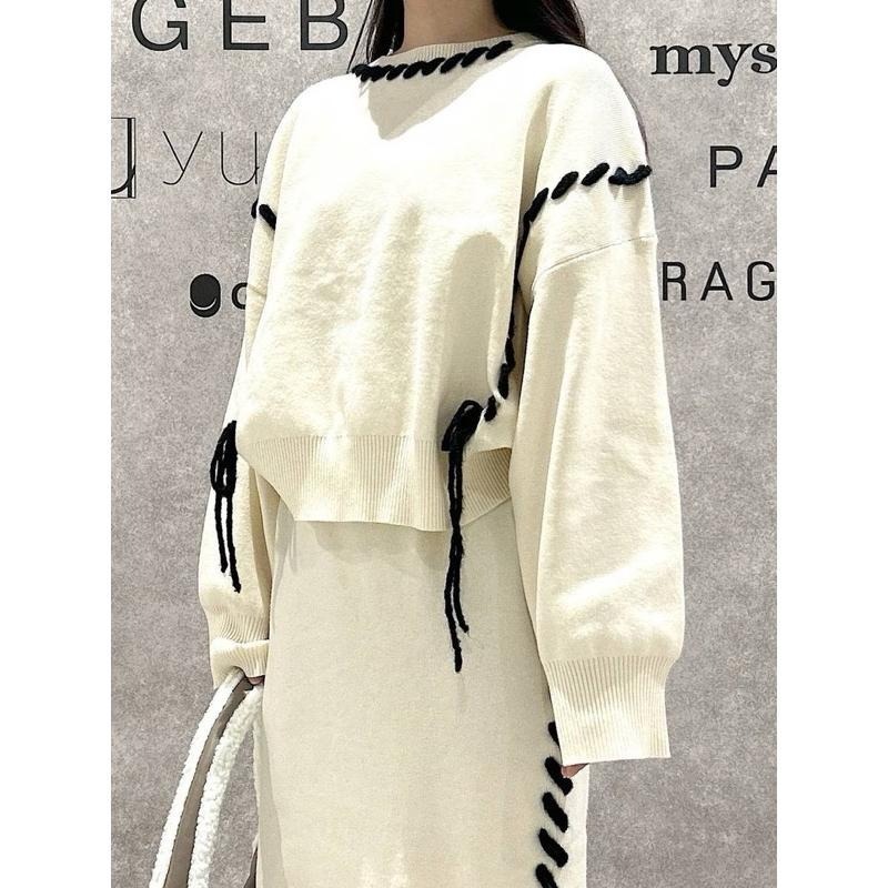 【現貨】孤品 實拍 好品相！日系選品💕LK日單 設計感顯瘦撞色寬鬆短版上衣+高腰側開衩針織中長裙-細節圖3