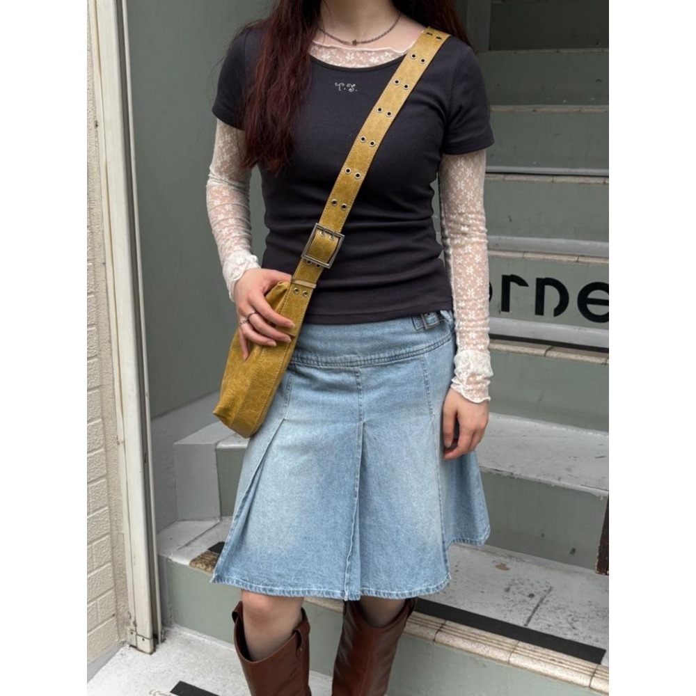 【現貨】自留 實拍📷日系選品💕tina日單 舒適好搭必入款! 圓領顯瘦羅紋胸前字母T恤 上衣-細節圖7