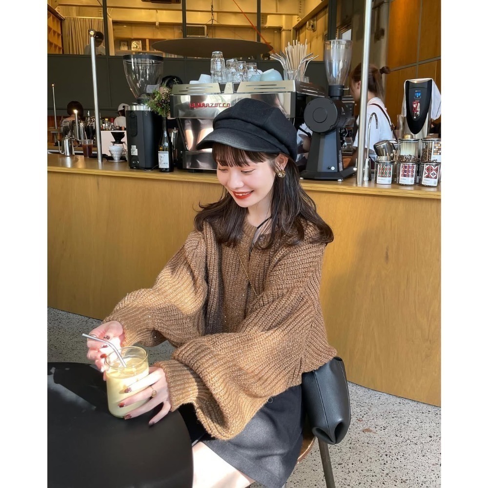 【現貨】25年增新色! 人氣款🔥日系選品💕HIN日單 秋冬新款 閃閃亮片燈籠袖針織毛衣外套-細節圖7