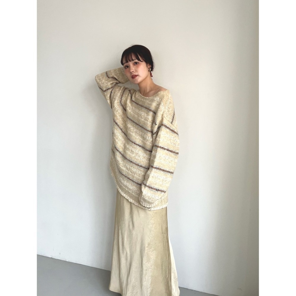 【現貨】日系選品💕KBF日單 金絲感微閃條紋編織寬鬆慵懶長版針織毛衣 上衣 長袖上衣-細節圖3