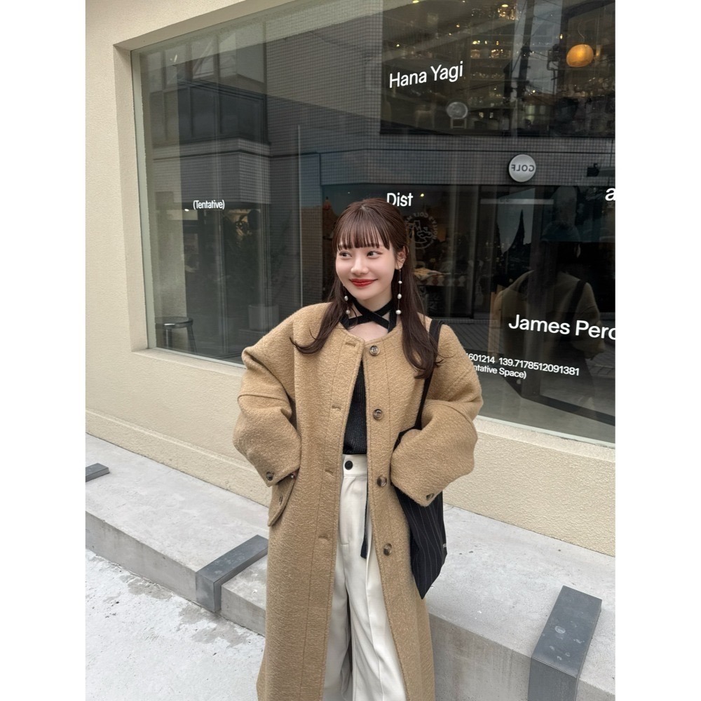 【米白、卡其現貨+預購】日系選品💕hin日單 新品大衣! 經典寬鬆毛絨感圓領口袋長版大衣外套-細節圖2