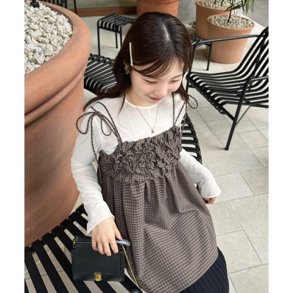 【格子、黑現貨】日系選品💕實拍實穿📷hin日單 秋冬新款 唯美立體褶皺質感綁帶疊穿吊帶背心 日系疊穿-細節圖10