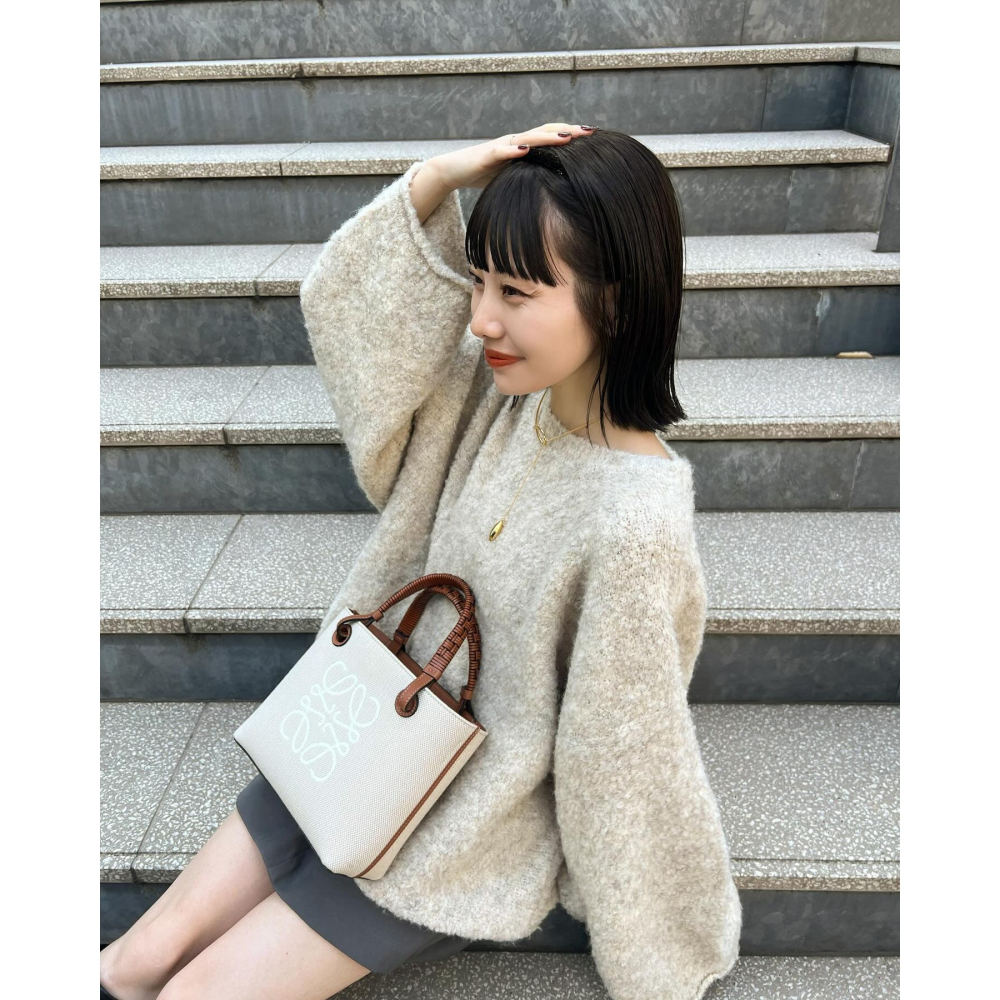 【預購】日系選品💕Hin日單  日系純色圓領混色慵懶寬鬆落肩針織毛衣 上衣-細節圖4