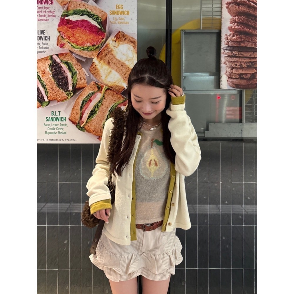 【現貨+預購】日系選品💕tina日單 撞色拼接圓領可愛排扣日系假兩件針織衫 長袖上衣 外套 開衫-細節圖6