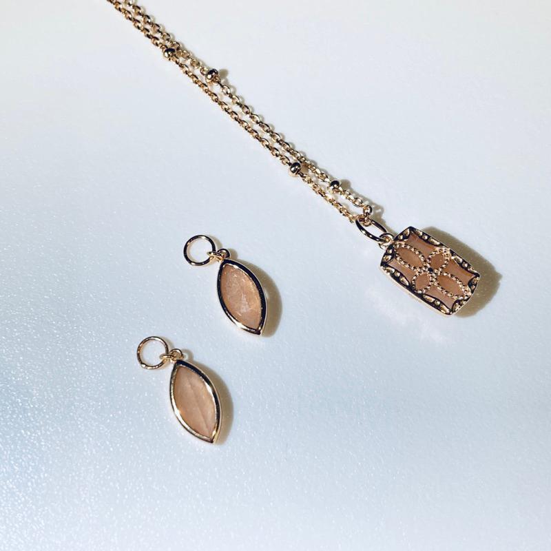 CEDONY | 天然橙月光石雙面雕花吊墜 一款多種戴法 日本專櫃同款 | 項鍊 吊墜 戒指 耳墜 橙月光石 草莓晶-細節圖5