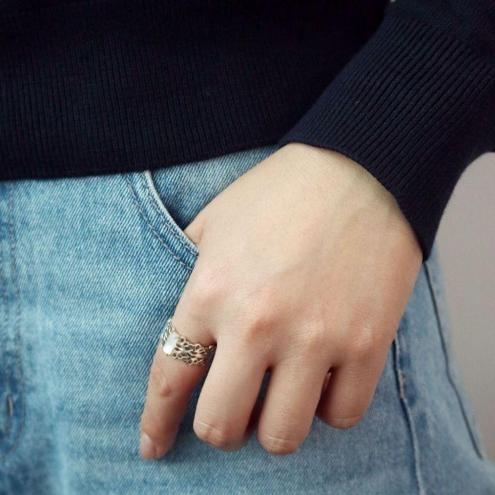 CEDONY｜夏日清新特選首飾 高品質拼石工藝 白蝶貝拼貼白水晶開口戒指｜S925純銀 戒指 寬版戒指-細節圖2