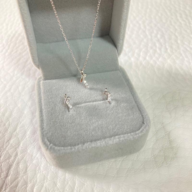 CEDONY | 輕奢迷你珠寶 柔軟曲線與璀璨白鋯的完美邂逅💎 緞帶蝴蝶結造型首飾 日牌同款 | 項鍊 耳釘 耳夾-細節圖5