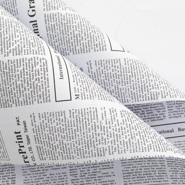 J.白底英文包裝紙-黑色