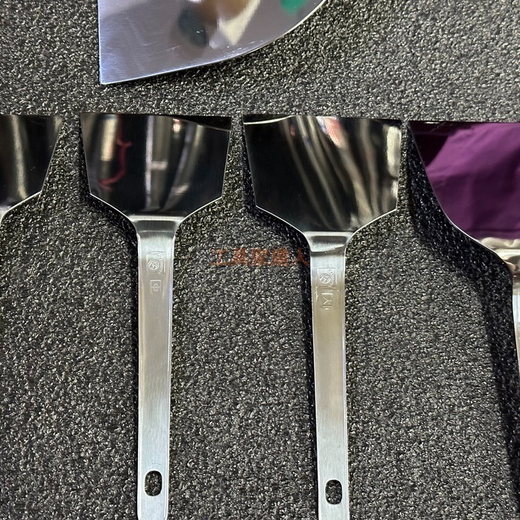 「工具家達人」 燕三條 燕牌 神田營業平鏟 煎匙 日本不鏽鋼 不銹鋼 平鏟 鐵板燒 蚵仔煎 煎鏟 早餐店 鐵板 牛排-細節圖4