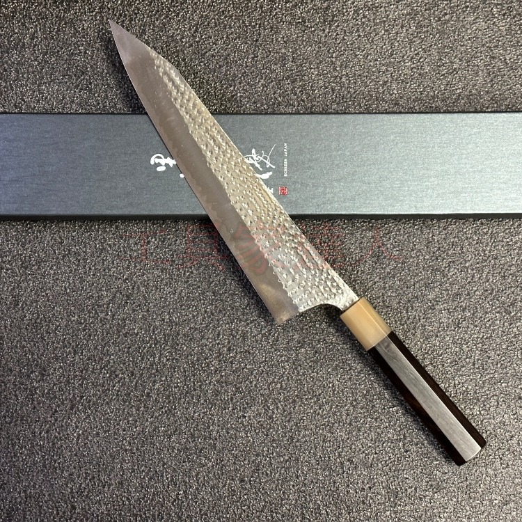「工具家達人」 日本製 🇯🇵 越前 黒崎優 270mm 劍型牛刀 R2 粉末鋼 料理刀 主廚刀 筋引刀 菜刀 SG2-細節圖5