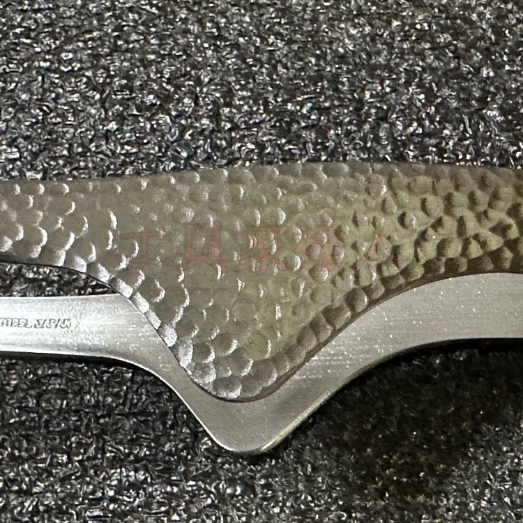 「工具家達人」 燕三條 EBM 日本製 鎚目 燒肉夾 不鏽鋼18-0 烤肉夾 輕便夾 料理夾 菜夾 多功能夾-細節圖6