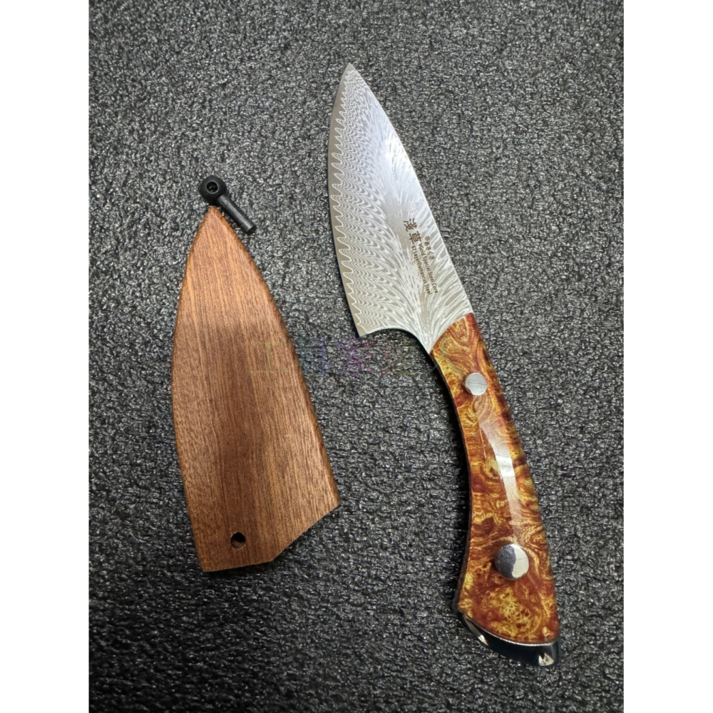 「工具家達人」 大馬士革 登山 露營 野外求生 烤肉釣魚 垂釣 釣魚 小番刀 小獵刀 魚刀 小菜刀 淺草-細節圖7