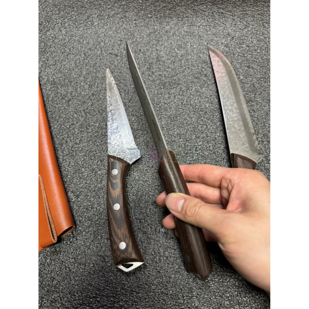 「工具家達人」 大馬士革 登山 露營 野外求生 烤肉釣魚 垂釣 釣魚 小番刀 獵刀 魚刀 小廚刀 剔骨刀 淺草 分割刀-細節圖9