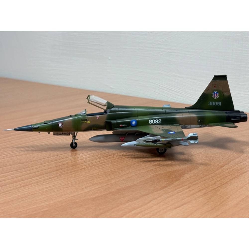 1/72 國軍F 5- E戰鬥機模型-規格圖7