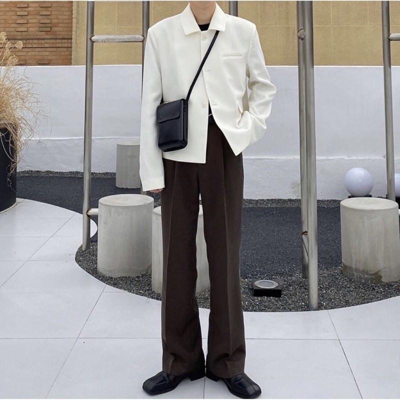 MOLISS｜AirPods 朴敘俊硬殼手機包 吸鐵翻蓋包 斜背包 肩背包 側背包 耳機包 相機包 小方包 小包 男包-細節圖2