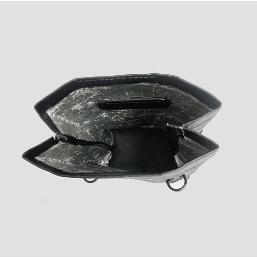 MOLISS｜牛皮紙皮革斜背包 男生包包 肩背包 手機包 側背包 耳機包 相機包 男包 方包 小包 歐美 AirPod-細節圖6