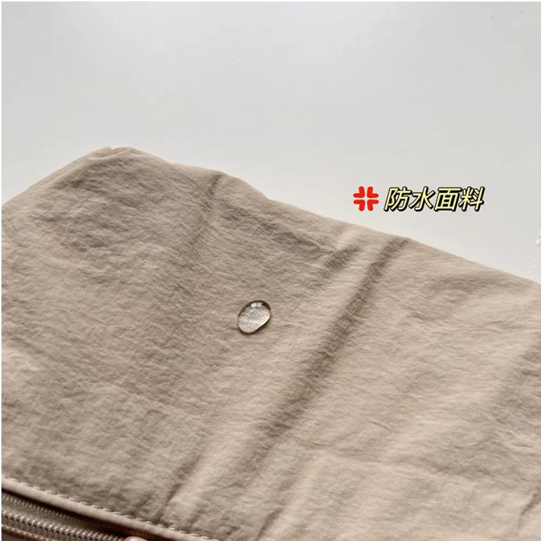 MOLISS｜大容量高品質防潑水包 男生包包 餃子包 水餃包 隨身包 出遊包 斜背包 側背包 斜揹包 旅行包 男包 小包-細節圖3