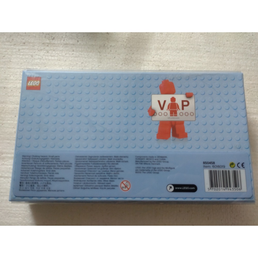 樂高 LEGO 8803 VIP人偶盒組-細節圖2