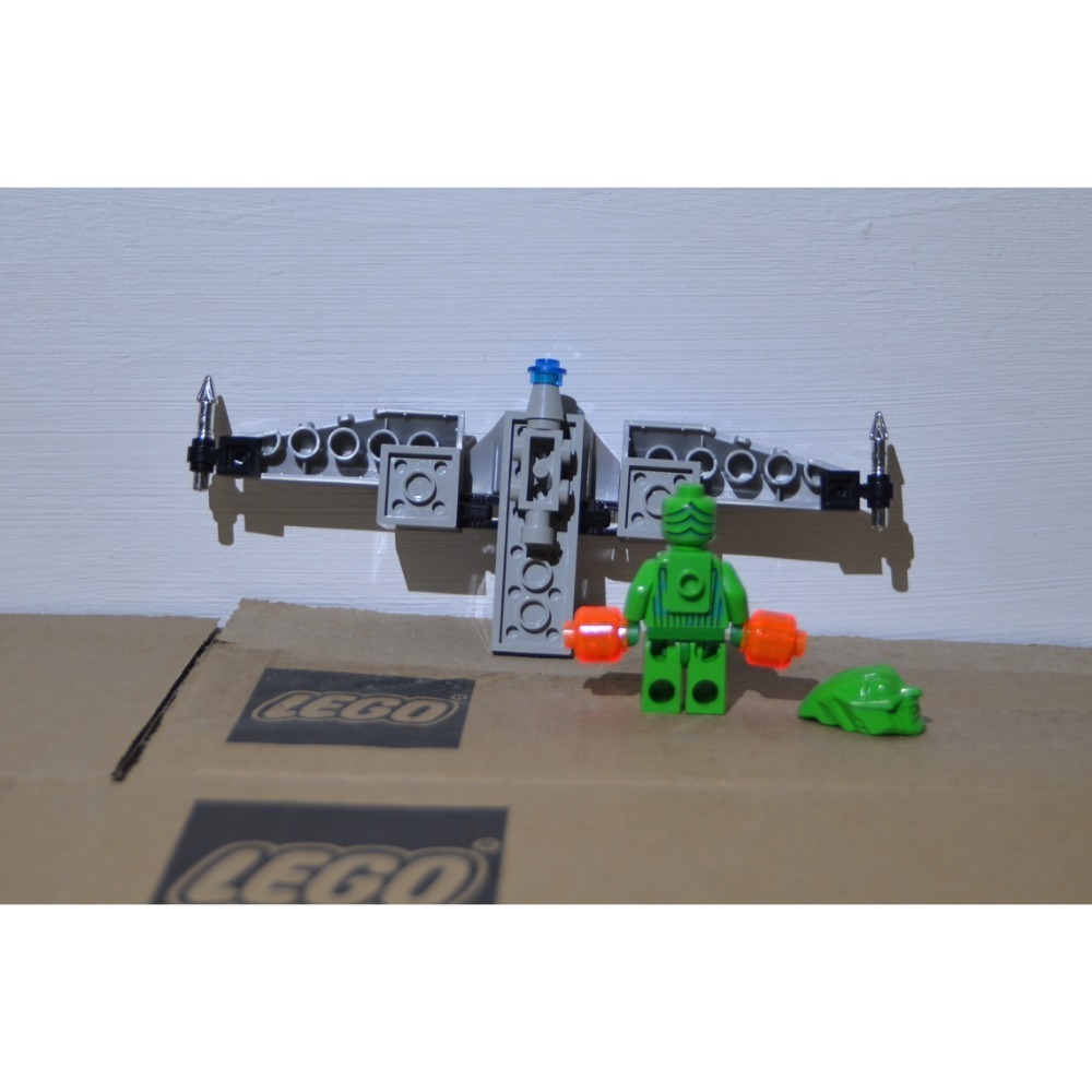 樂高 Lego1374 綠魔起源 二手九成新-細節圖2