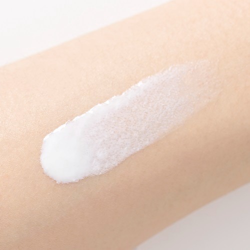 【台鹽生技】綠迷雅 金彈潤輕透防曬乳SPF50+ ★★★(50ml/瓶)-細節圖3