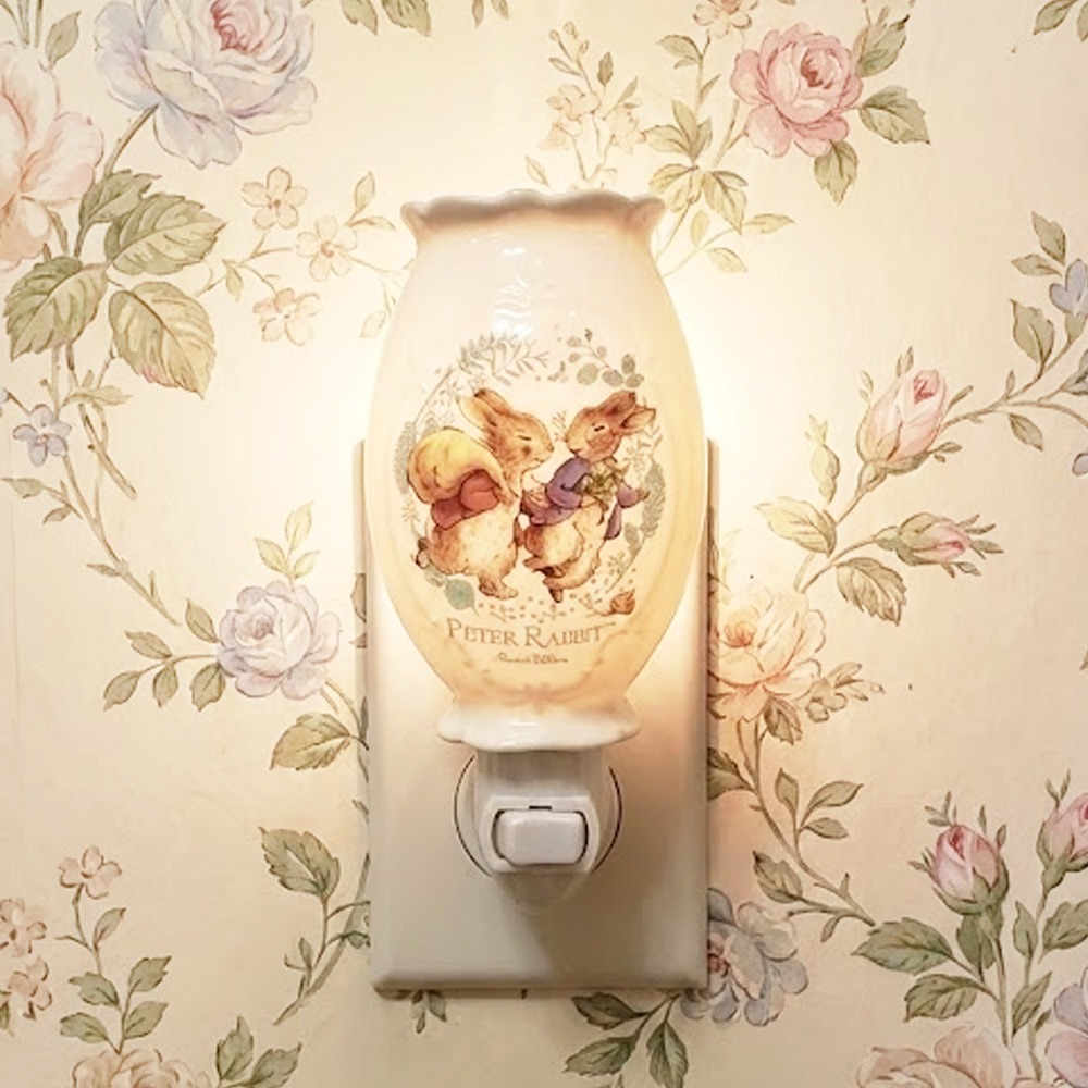 【PETER RABBIT】比得兔第三代小精油燈 陶瓷精油燈 陶瓷小夜燈 薰香燈 床頭燈 夜燈 比得兔小精油燈 台灣製造-規格圖7