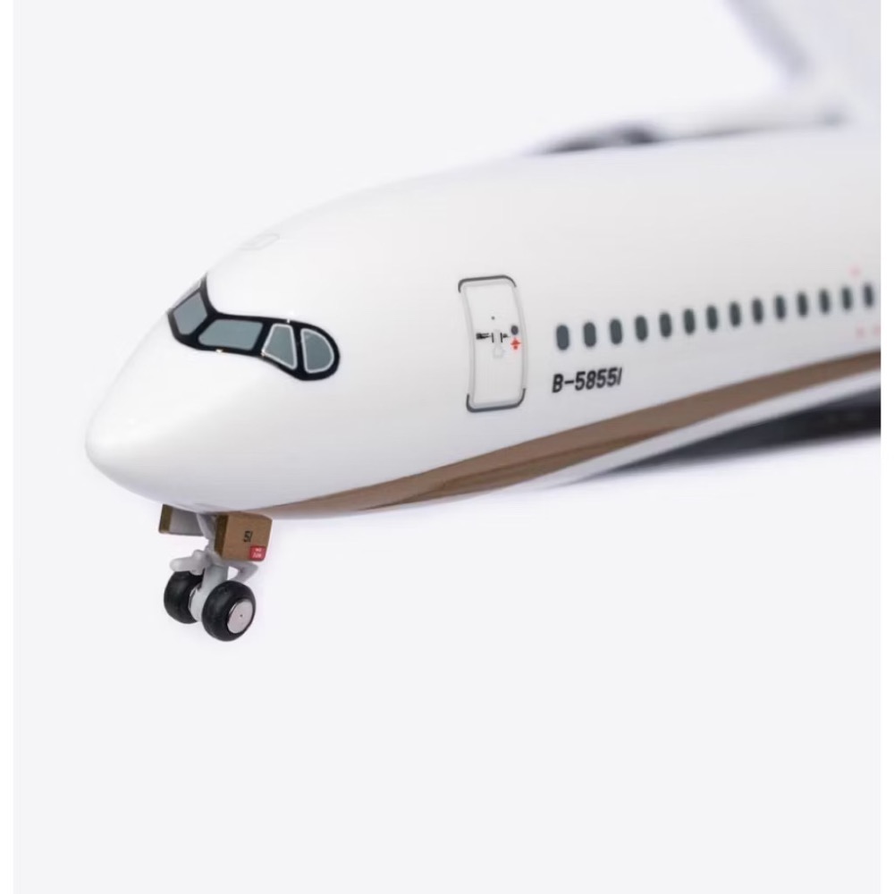 全新現貨 STARLUX 星宇航空 官方A350-1000飛機模型 瑞慶製造 1:200-細節圖2