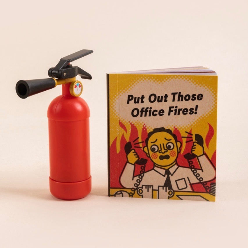 迷你滅火器 會有嘶—的聲音 Desktop fire extinguisher 迷你玩具 療癒小物-細節圖3