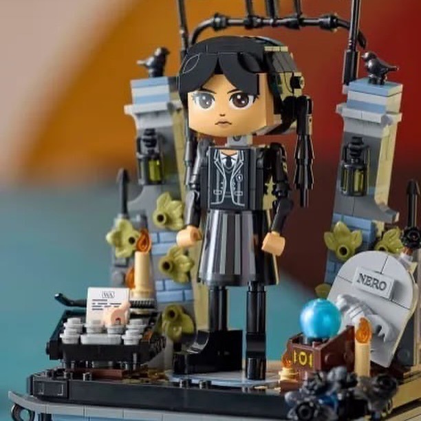 【椅比呀呀|10月到貨】LEGO 樂高 76780 Wednesday Addams Figure-細節圖4