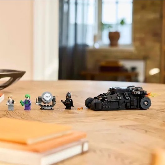 【椅比呀呀|高雄屏東】LEGO 樂高 76303 蝙蝠俠裝甲車大戰雙面人和小丑 Batman Tumbler Joker-細節圖5