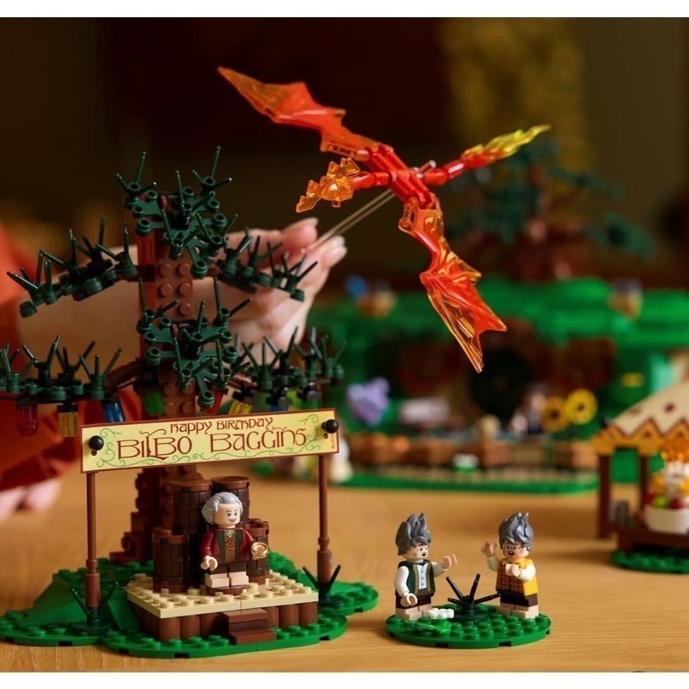 【椅比呀呀|高屏5900】LEGO 樂高 10354 魔戒系列 夏爾 The Shire 袋底洞-細節圖6