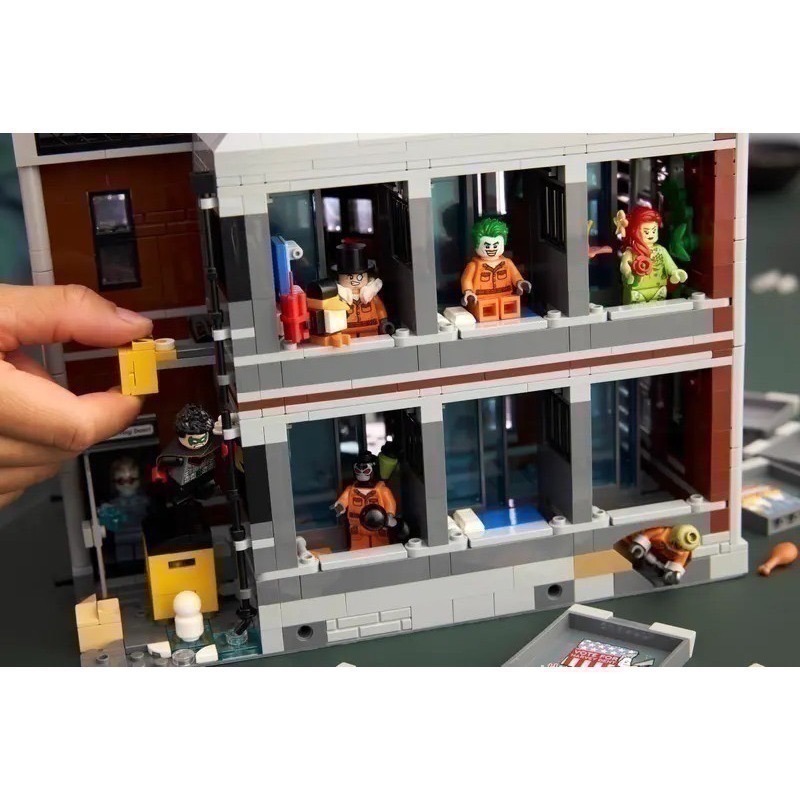 【椅比呀呀|高屏7500】LEGO 樂高 76300 阿卡漢精神病院 Arkham Asylum 蝙蝠俠 Batman-細節圖5