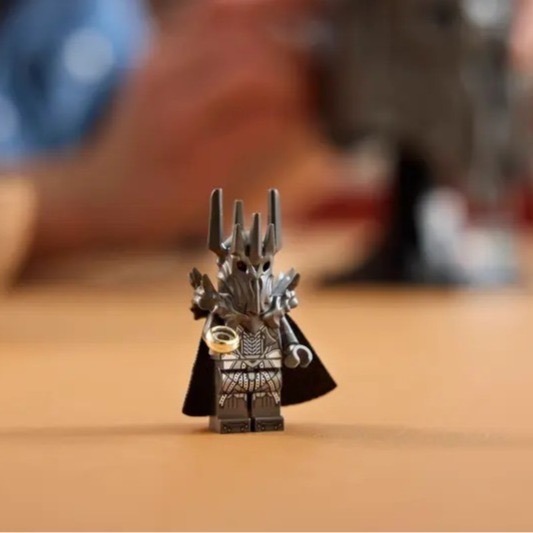【椅比呀呀|高屏1900】LEGO 樂高 11373 魔戒：索倫的頭盔 Sauron＇s Helmet-細節圖6