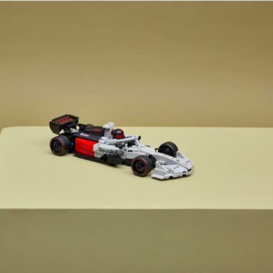 【椅比呀呀|高雄屏東】LEGO 樂高 77259 奧迪Audi Revolut F1 Team R26賽車-細節圖3