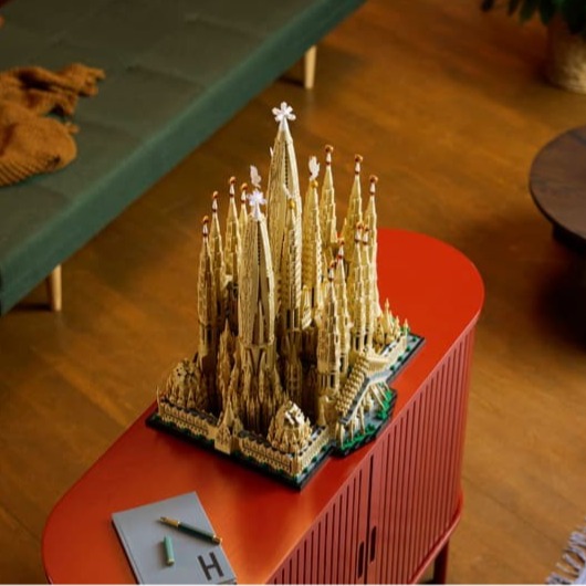 【椅比呀呀|高屏21500】LEGO 樂高 21065 建築系列 聖家堂 Sagrada Família-細節圖4