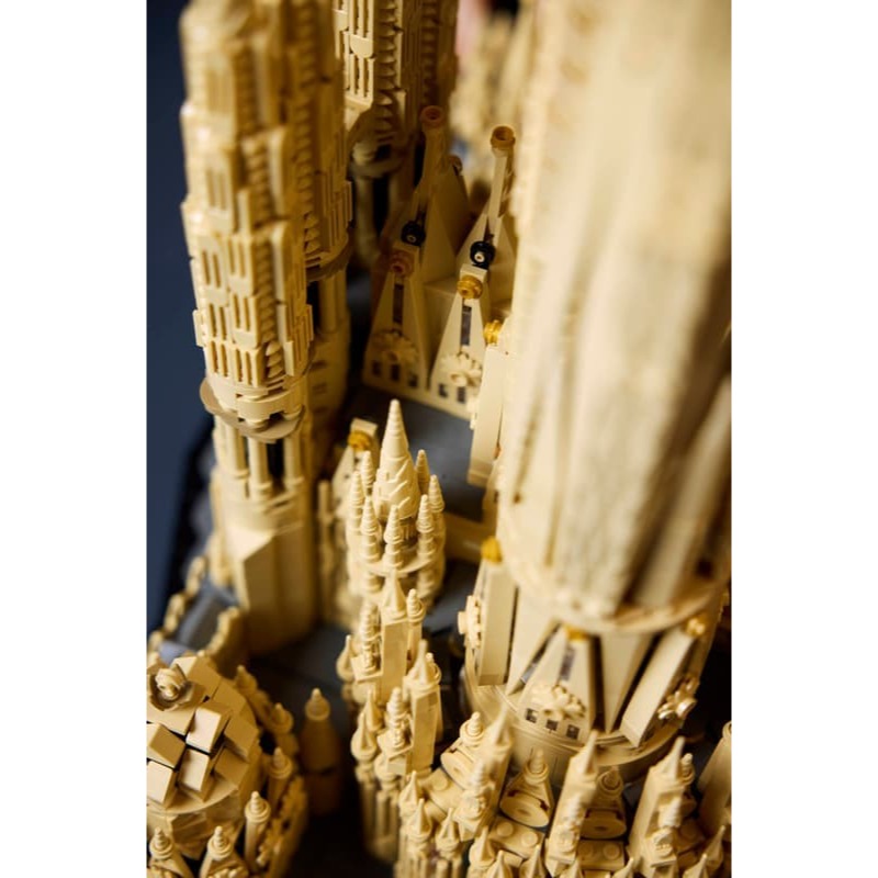 【椅比呀呀|高屏21500】LEGO 樂高 21065 建築系列 聖家堂 Sagrada Família-細節圖6