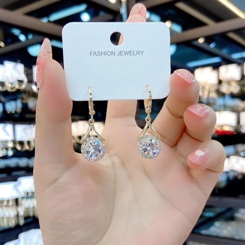 💖台灣現貨🌿閃鑽耳環 精緻溫柔名媛閃鋯易扣耳環 高級感輕奢圓形水鑽耳墜優雅風氣質耳環【G255】-細節圖7