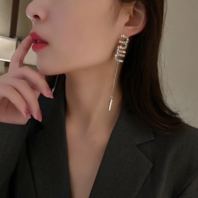 💖台灣現貨🌿韓國滿鑽字母流蘇耳環 簡約時尚ins潮長款顯瘦個性 垂墜耳環【G162】-細節圖5