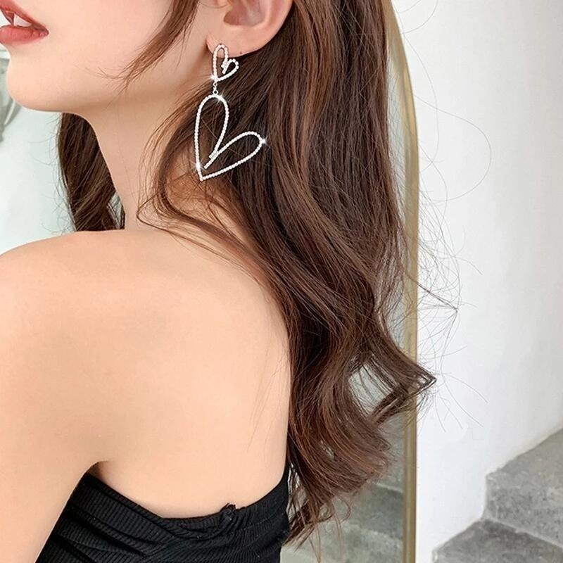 💖台灣現貨🌿韓國甜美雙愛心閃鑽鏤空925銀針耳環 韓國氣質個性小眾設計時尚簡約閃亮耳飾【G417】-細節圖9