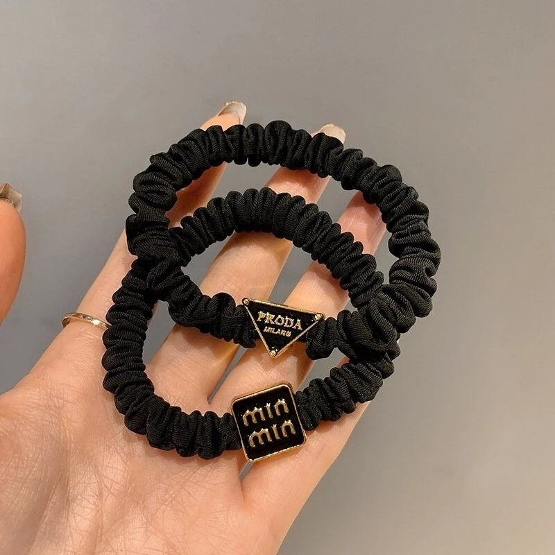 ✨台灣現貨🌿韓版金屬字母 黑色滴釉小腸髮圈 ins復古氣質簡約扎頭髮繩頭繩通勤髮飾【ND81】-細節圖6