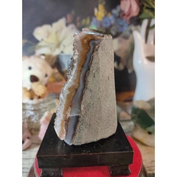 ✡️烏拉圭🇺🇾水晶原礦 異象晶鎮 奶茶底色帶球花 二次結晶 藍色瑪瑙線 彩晶鎮 消磁 水晶原石擺件316g#345-細節圖3