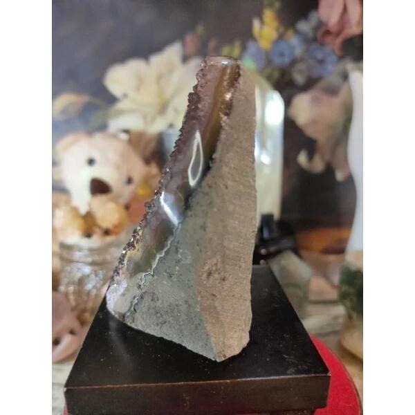 ✡️烏拉圭🇺🇾水晶原礦 異象晶鎮 奶茶底色帶財眼 二次結晶 紅黃瑪瑙線 彩晶鎮 消磁 净化 水晶擺件297g#346-細節圖3