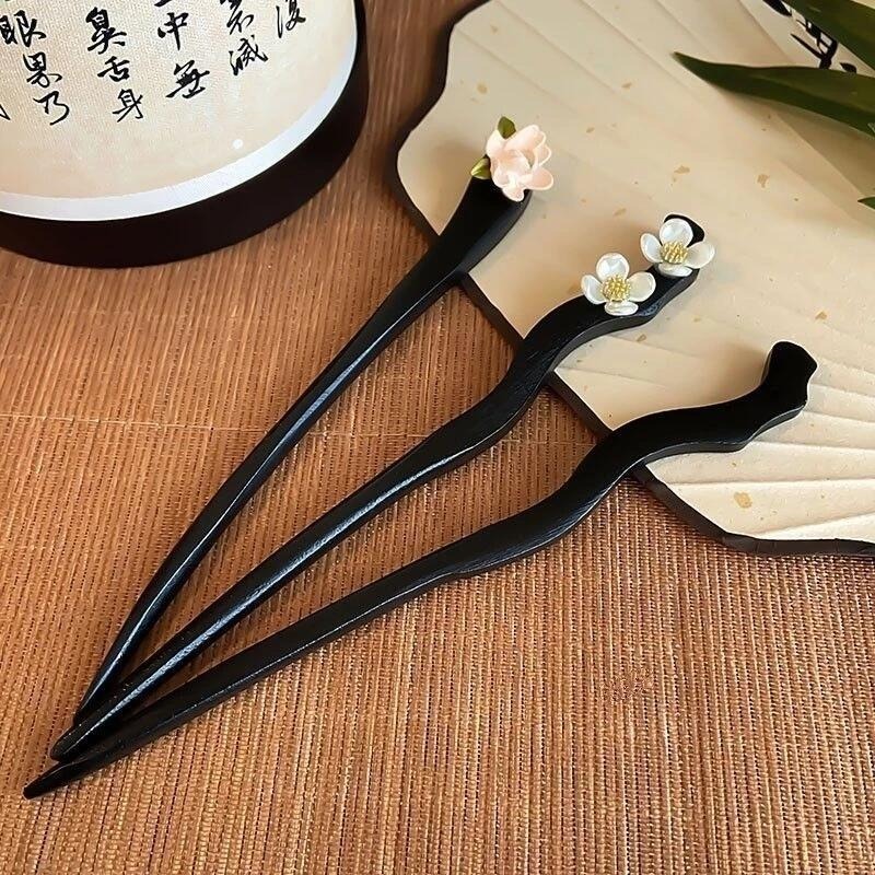 ✨台灣現貨🌿山茶花珍珠髮簪 古風簡日常挽髮簪子 簡約黑檀木花朵簪子 丸子頭盤髮簪子【L26】-細節圖5