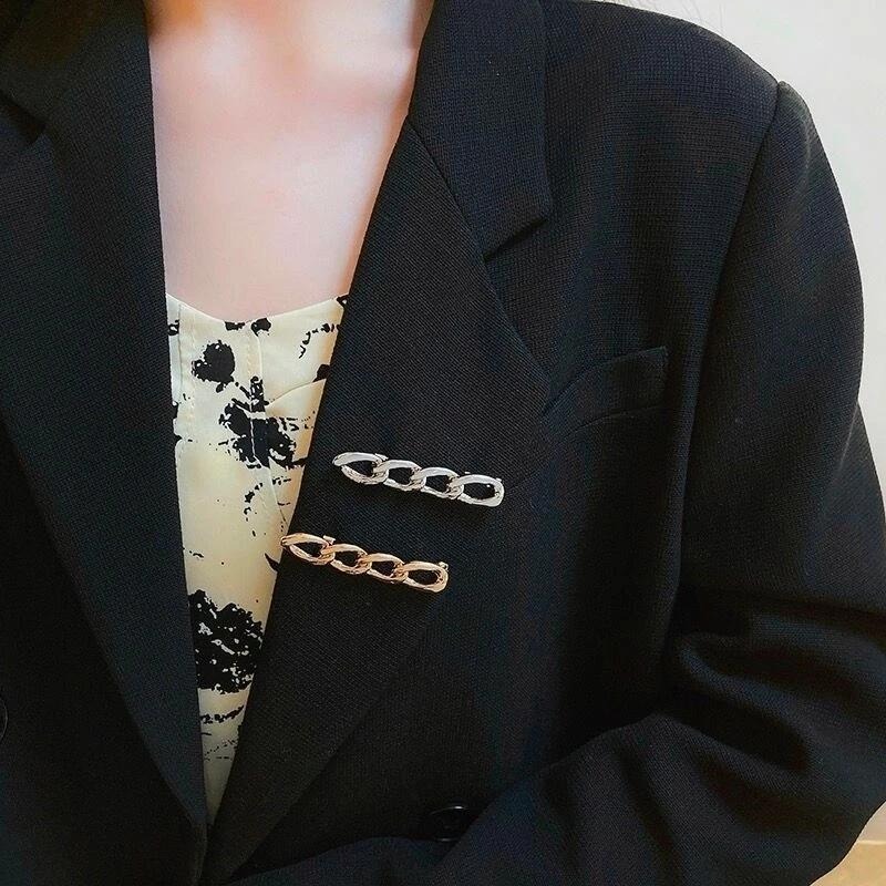 🔥台灣現貨🌿日韓時尚鍊條胸針 別針 固定衣服 防走光扣針 褲頭調節扣 收腰神器 可拆卸鑲鑽愛心迷你鈕扣無釘免縫I2-細節圖2