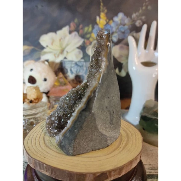 ✡️天然 烏拉圭異象晶鎮 內凹 奶茶黃色帶二次結晶方解石 彩晶鎮 消磁 净化 水晶原石 晶簇擺件 428g#336-細節圖3